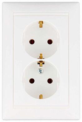 Розеточный блок 2x2K+3 LEGRAND Valena Classic (774400)